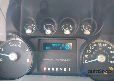 2013 Ford F250 Xl из США, поврежденный, VIN 1FT7W2BT4DEB72234